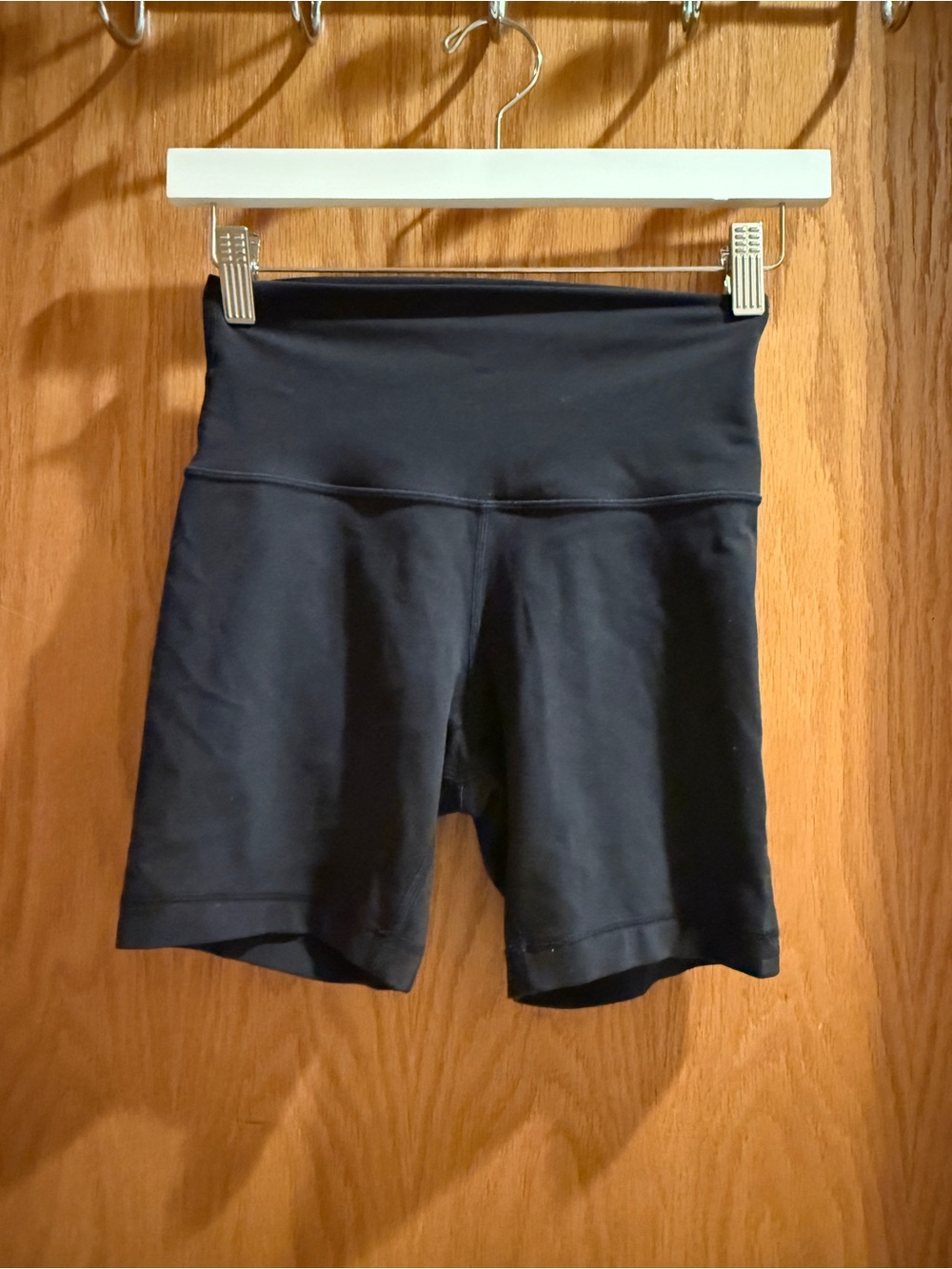Lululemon align shorts size 4 graphic on side